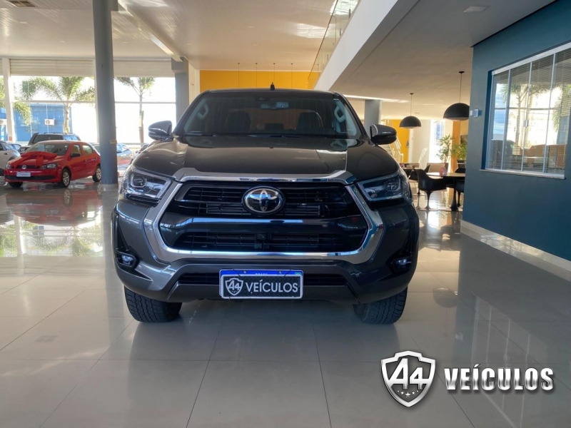 Hilux Cd SRX - 2022/2023